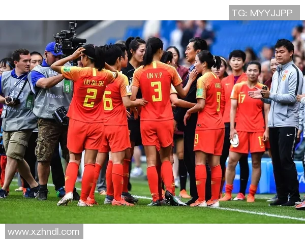 中国女足迎战意大利女足全力争胜展现实力与风采 中国女足迎战意大利女足全力争胜展现实力与风采