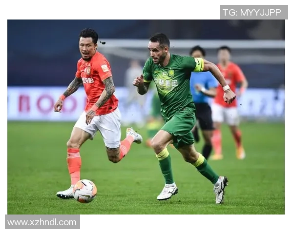 北京国安与恒大淘宝激战正酣谁能在中超赛场上笑到最后